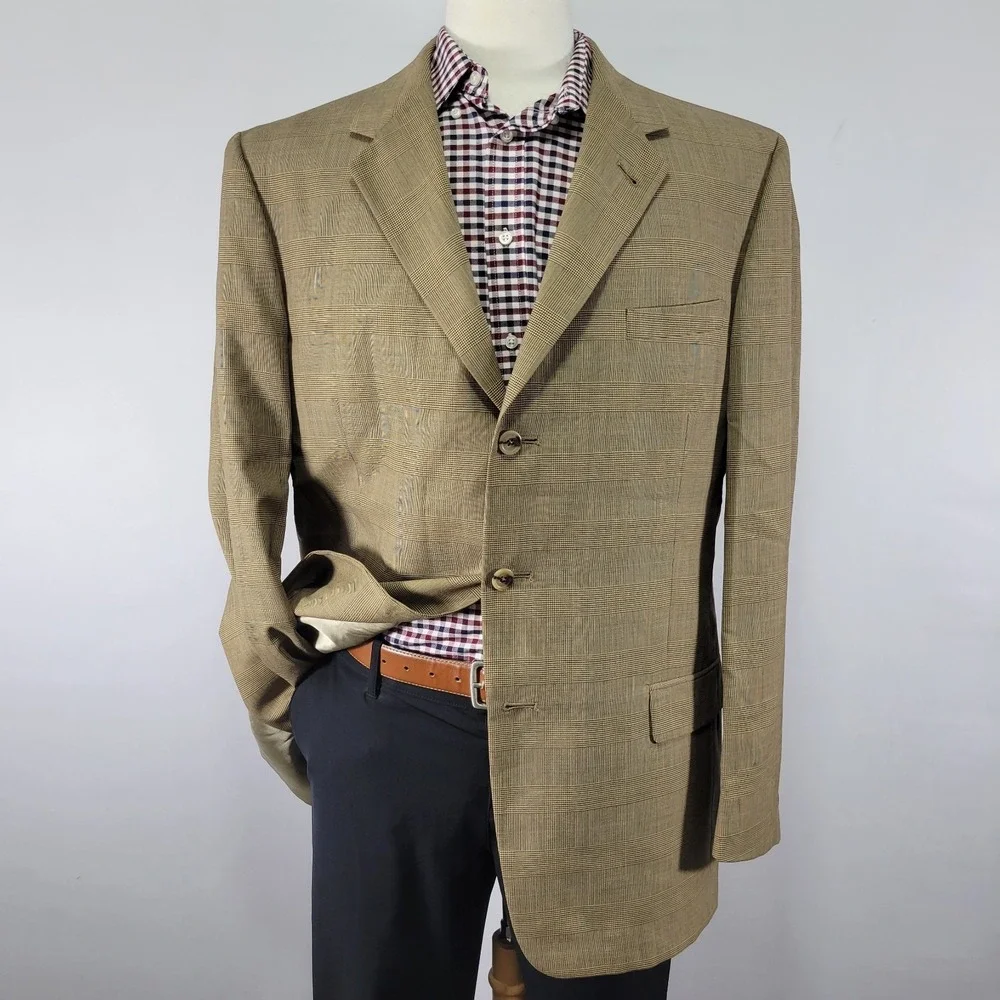 VTG Tommy Hilfiger Men's Sport Coat Blazer Three Button Brown Plaid Wool Sz‎ 44L
